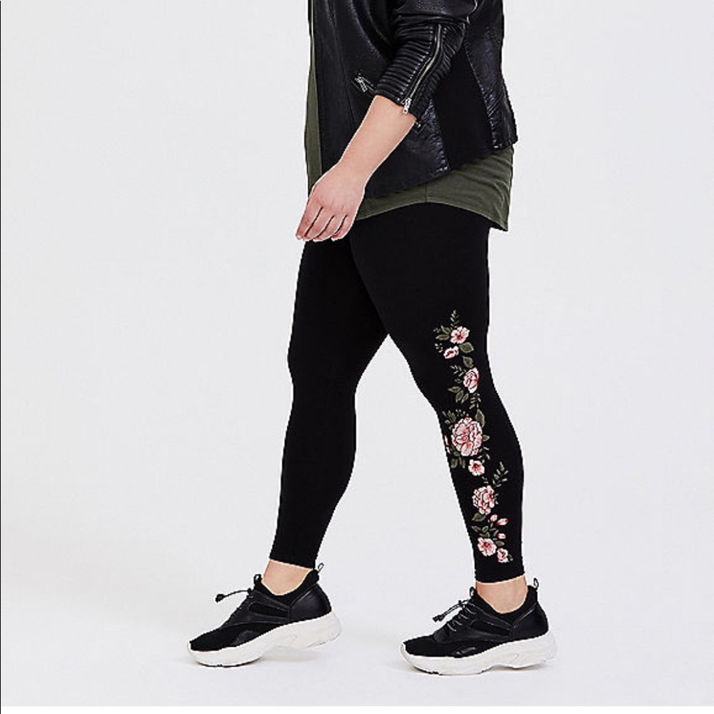 Torrid Embroidered Crop Legging